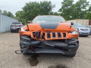 2016 Jeep Cherokee Trailhawk - Primary Damage Straight On Image